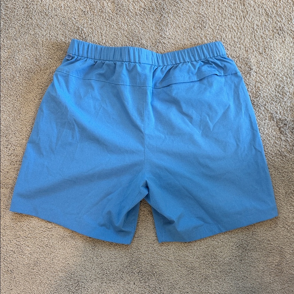 Men’s Lululemon golf/athletic shorts 7” - Picture 2 of 2